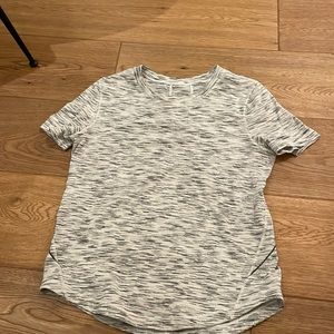 Lulu Workout Shirt  XS